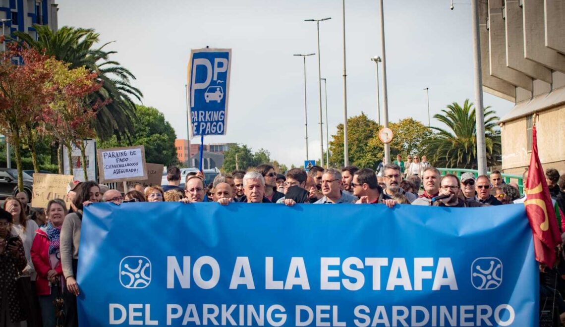 Protesta-Parking-del-Sardinero-Cantabristas