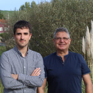 Paulu Lobete y Luis Ojembarrena en la ubicación del centro de datos Altamira